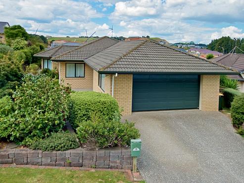 11 Les Fisher Place, Pukekohe