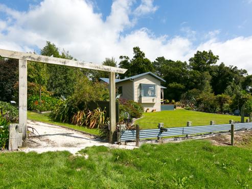 1664 Mangorei Road, Mangorei