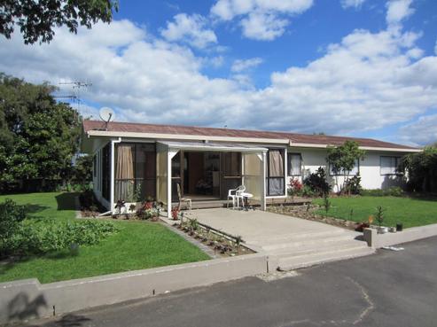 130 Windermere Drive, Poike