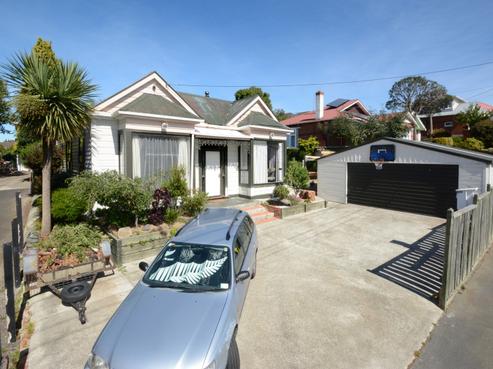 7 Galloway Street, Mornington