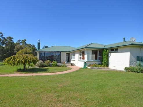 8 Sutton Road, Fairview