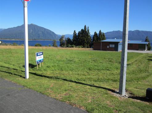 93 Ahau Street, Moana / Lake Brunner