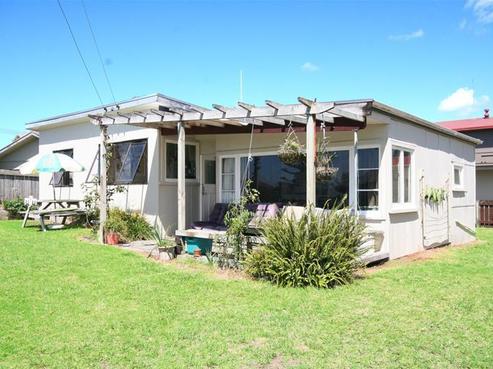 229A Sylvia Road, Whangamata