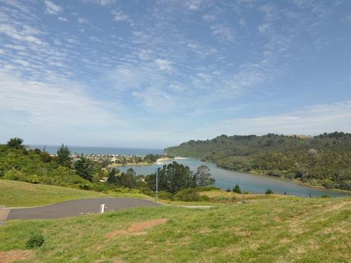 111 Estuary View, Whangamata