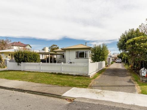 810 Ngaio Street, Mahora