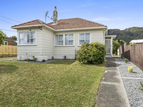 2 Poole Street, Taita