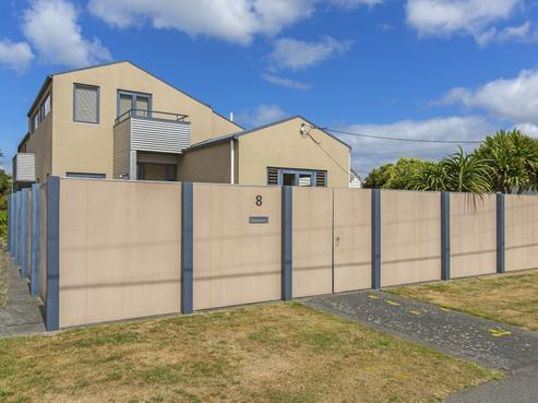 8 Rossiter Avenue, Waterloo