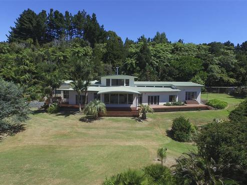 1045 Scenic Drive North, Swanson