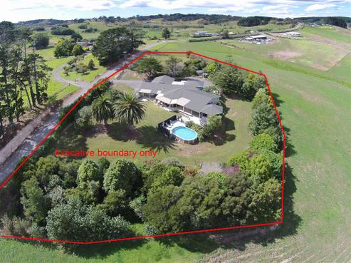 16 Frost Road, Waitoki
