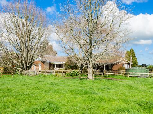 111 Boord Crescent, Kumeu
