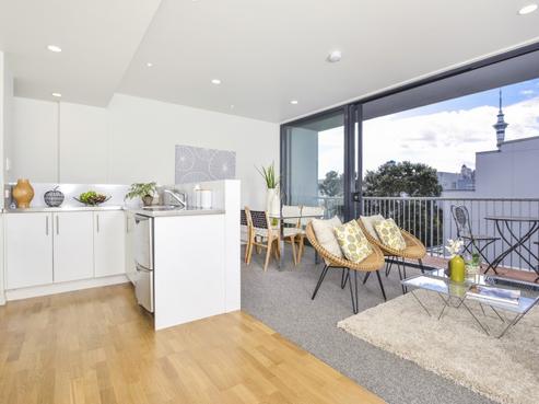 36 Fisher-point Drive, Auckland Central