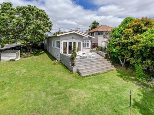 193 Mokoia Road, Birkenhead