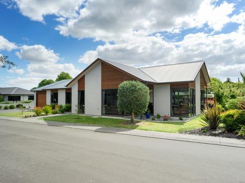 1 Woodfield Place, Parkvale