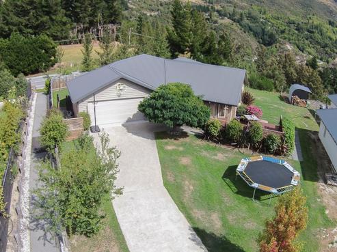 16 Redfern Terrace, Arthurs Point