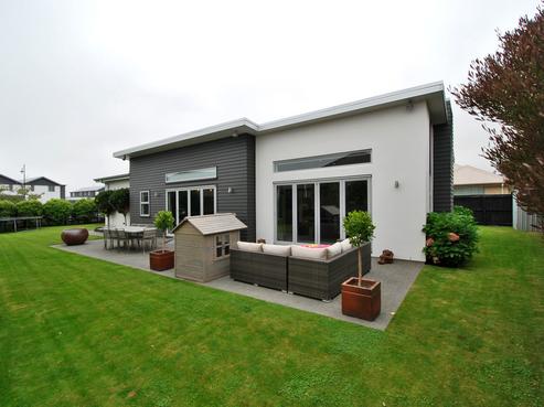 10 Sienna Court, Aidanfield