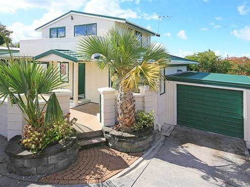 1/37 Coniston Avenue, Te Atatu South