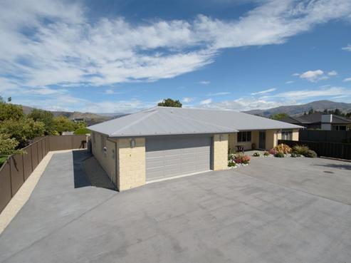 7 Robertson Court, Cromwell