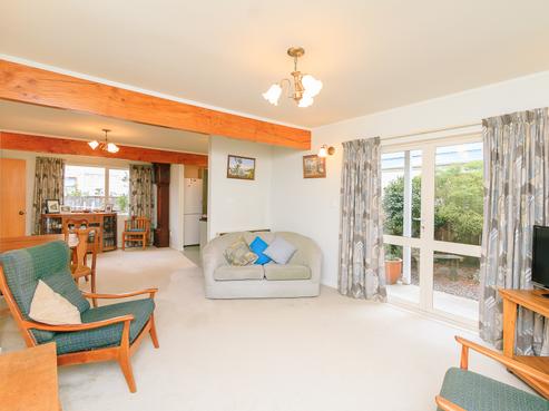 2/31 Nelson Street, Petone