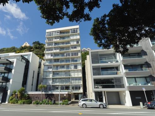 6/144 Oriental Parade, Oriental Bay
