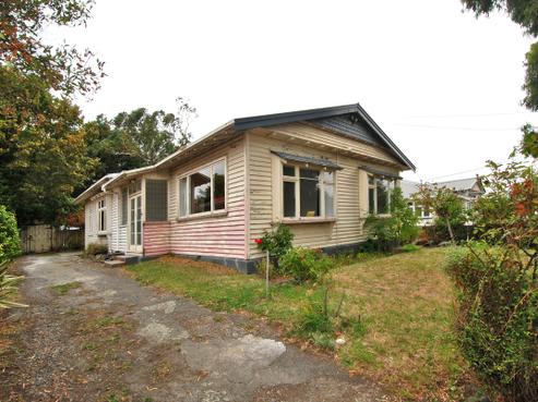 6 Woodville Street, Edgeware