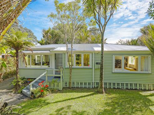 211 Motutara Road, Muriwai