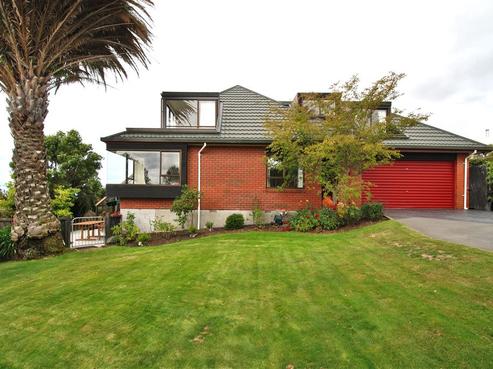 4 Luxton Place, Mount Pleasant