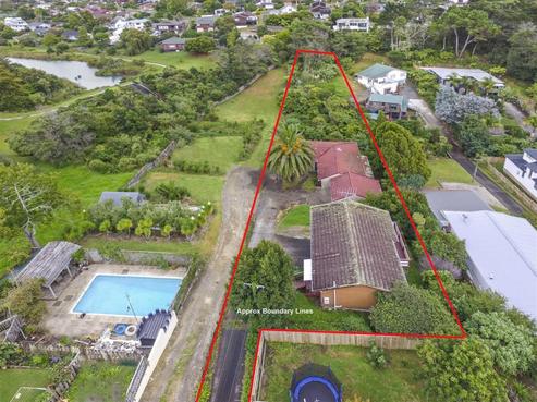 656 Beach Road, Browns Bay