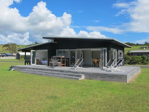 136 Adams Road, Whangapoua