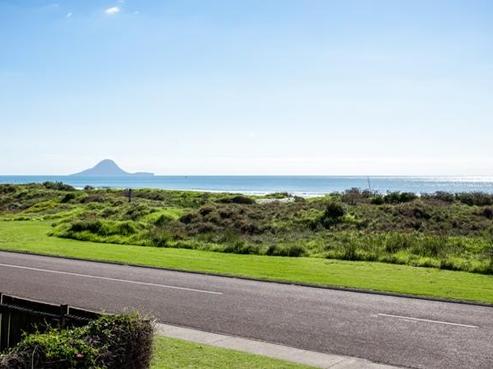 8 Ocean Road, Ohope