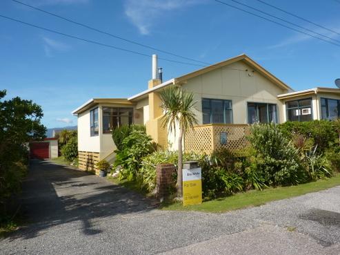 9 Marine Parade, Carters Beach