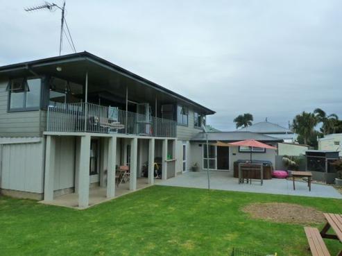 101 Fenton Street, Thames