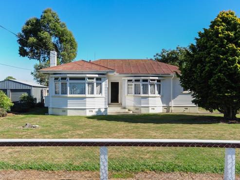 46 Farndon Road, Clive