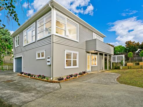 1/221 Lake Road, Belmont