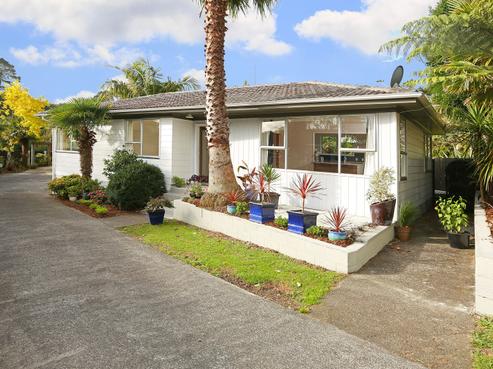 67 Riverpark Crescent, Henderson