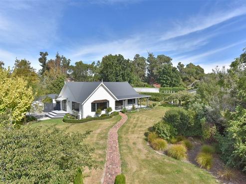 8 Terrace Road, Leithfield