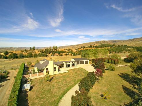 27 Miners Terrace, Bannockburn