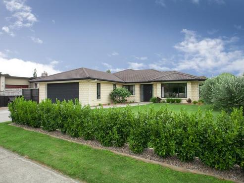 10 Norfolk Drive, Cambridge