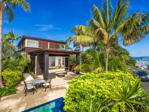 9 Marine Terrace, Bayswater