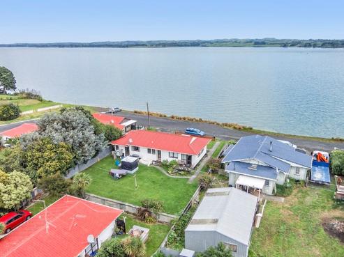 7 Beach Road, Glenbrook