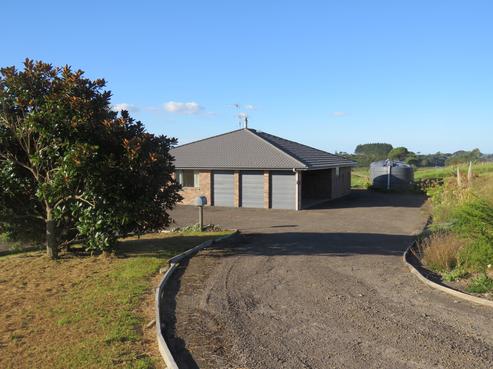 2903 Awhitu Road, Awhitu