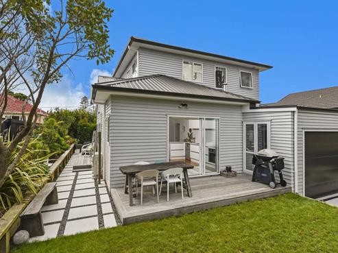24 Niccol Avenue, Narrow Neck