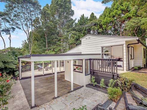 12 Kaurimu Rise, Titirangi