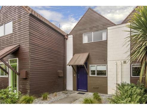 6/37 Geraldine Street, Edgeware