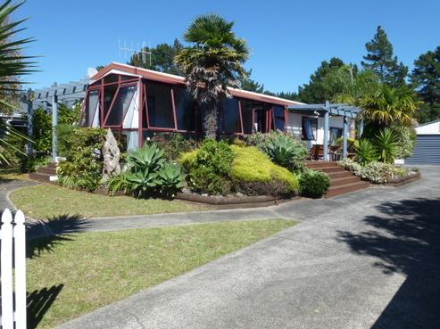 128 Mayfair Avenue, Whangamata