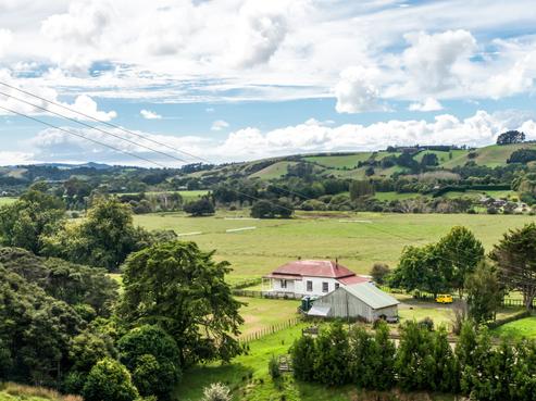 46 Pioneer Road, Clevedon