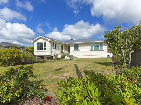 23 Dowse Drive, Maungaraki