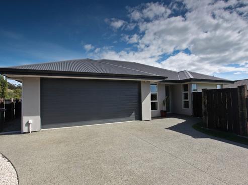 28 Ngawhatu Road, Stoke