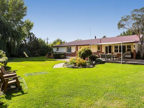 606 Maungatua Road, Outram