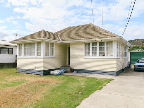 1183 Taita Drive, Taita