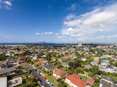 1/13 Currey Crescent, Milford